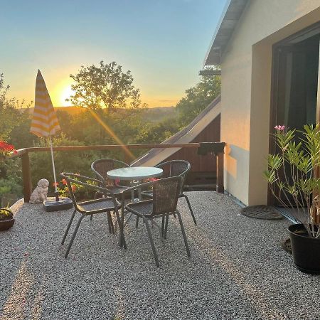 Apartmán v podhůří Jizerských hor Zelezny Brod Esterno foto